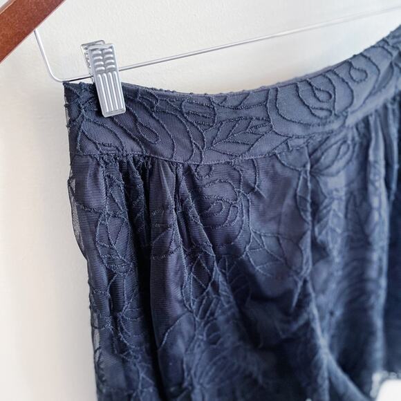 Free People Embroidered Lace Overlay Pleated Mini Skirt Black XS EUC - Picture 3 of 11
